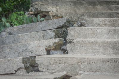 Make Sure Concrete Steps are Safe